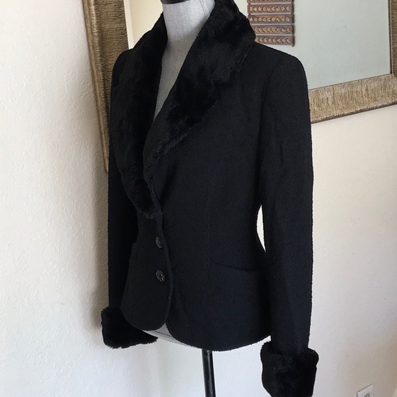 Jacket - Picture 4 of 7